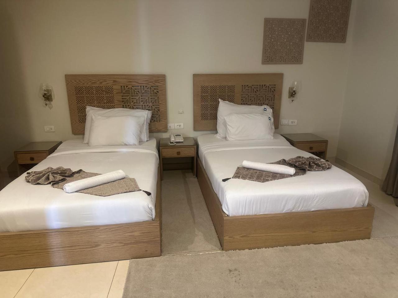 Doudou Pyramids View Hotel Kafrat al Jabal Exterior foto